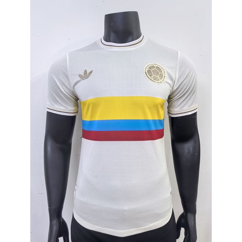 Seleccion Colombia versión jugador James