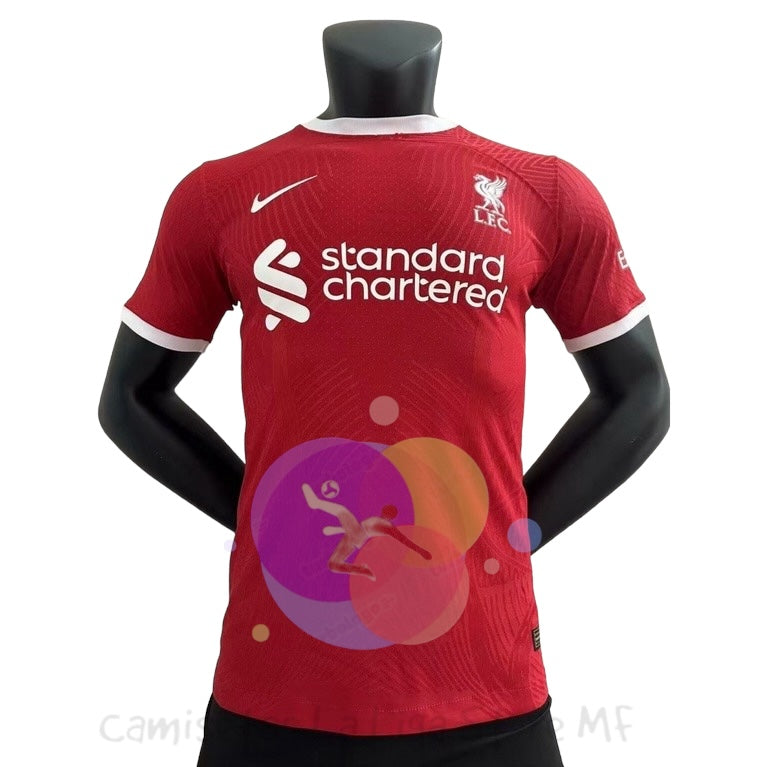 Liverpool versión jugador 23/24 sin nombre talla L